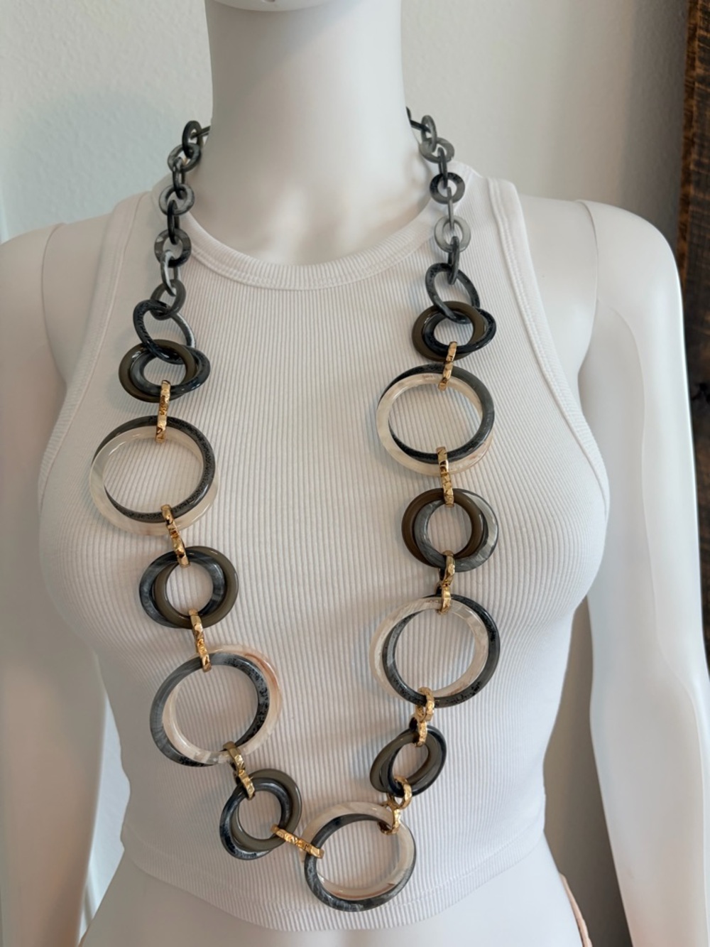 NWOT Rush by Denis and Charles Gold & Grey Resin Link Necklace